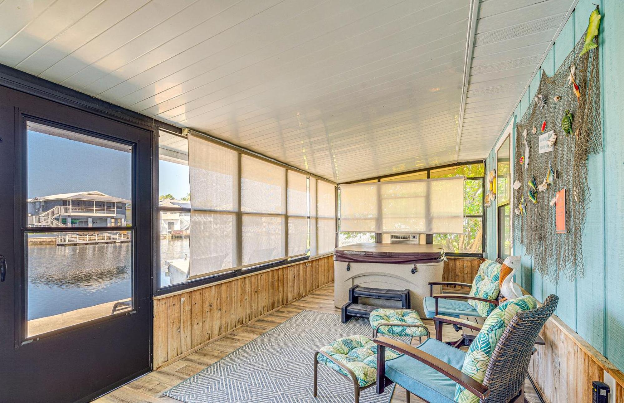 Waterfront Hernando Beach Home With Dock And Hot Tub! Extérieur photo